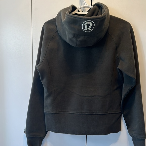 Lululemon Scuba Hoodie - Olive Green - Picture 6 of 7